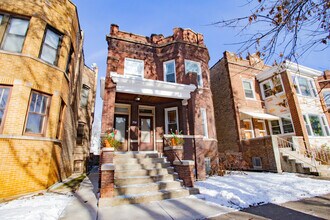 Building Photo - 2538 W Gunnison St