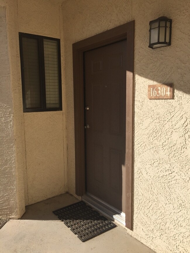 RIO DEL SOL CONDOMINIUM 2550 E River Rd Tucson AZ 85718 Apartment