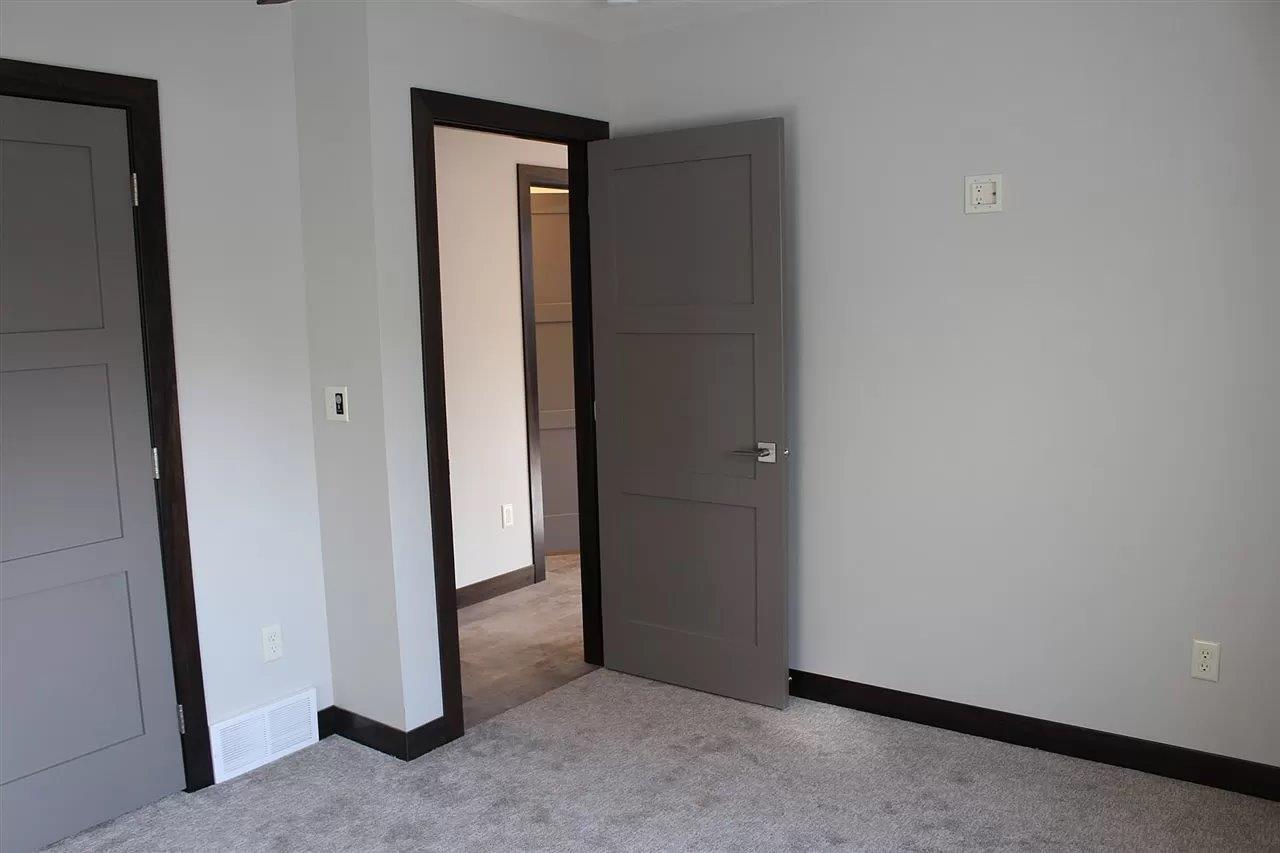 Building Photo - 1115 N Union Ave