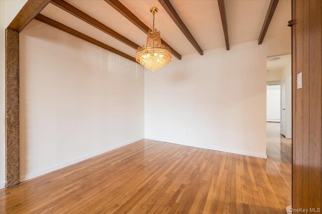 Building Photo - 80-19 149th Ave