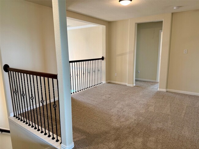 Building Photo - 23422 Bordeaux Dr