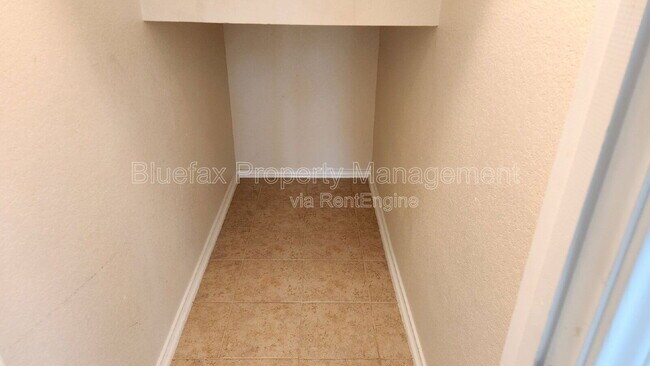 Building Photo - 10138 Emerald Sun