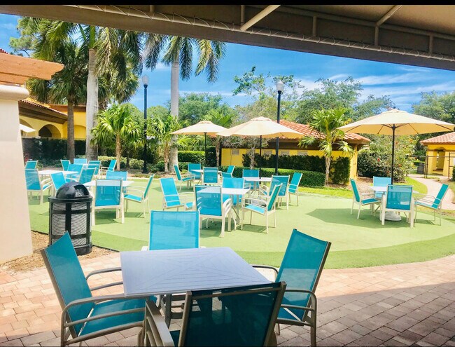 Building Photo - 113 Evergrene Pkwy