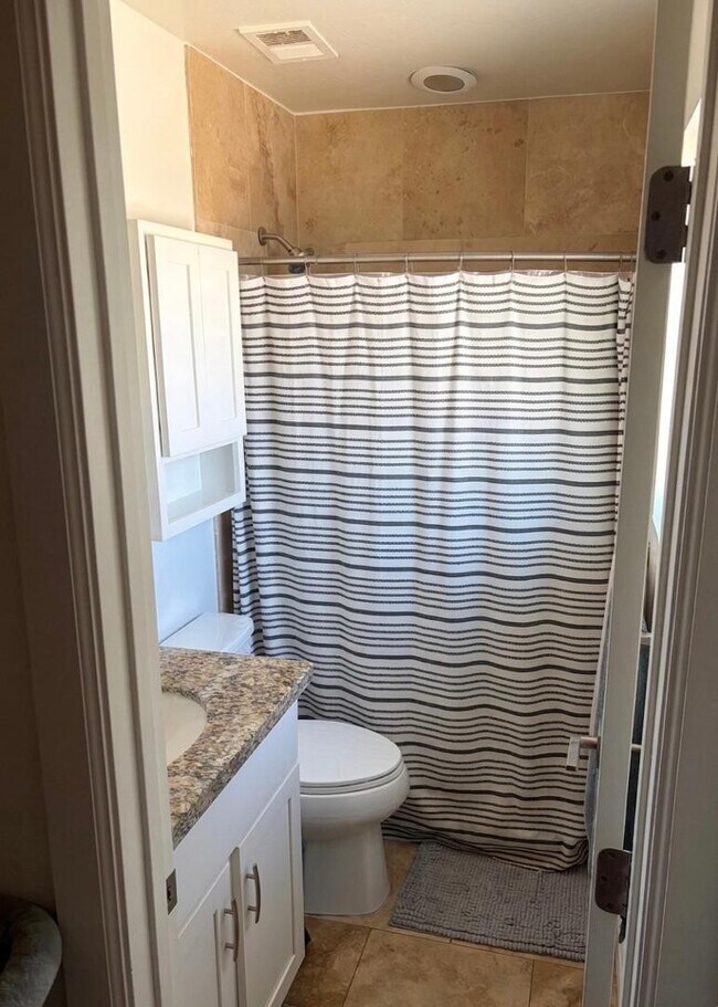 Building Photo - 2218 N 81st St