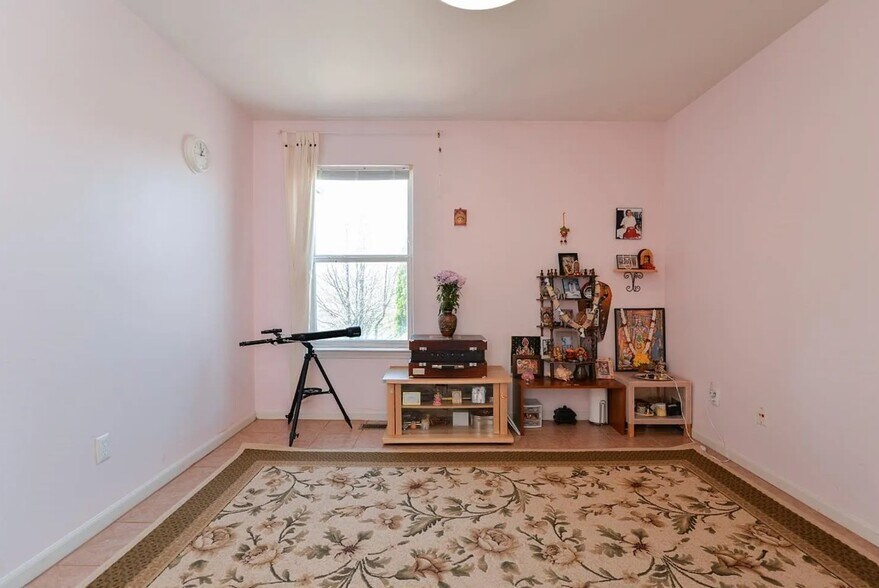 Building Photo - 4079 Crystal Creek Dr