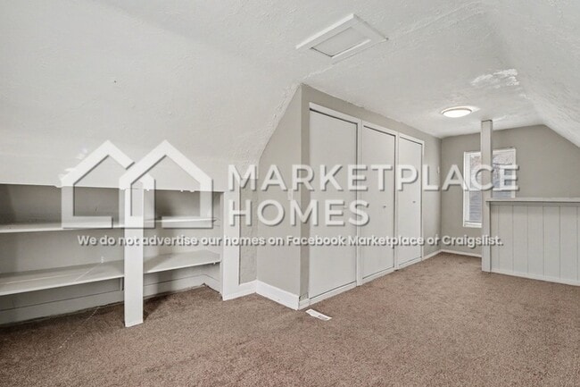 Building Photo - 23115 Tawas Ave