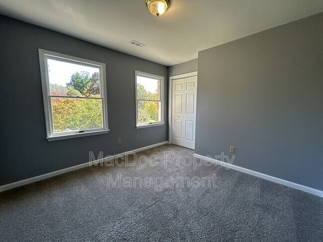 Building Photo - 1907 White Lake Dr