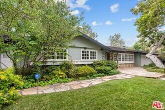Building Photo - 30604 Sicomoro Dr