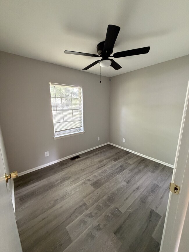 Building Photo - 5614 Riata Ct