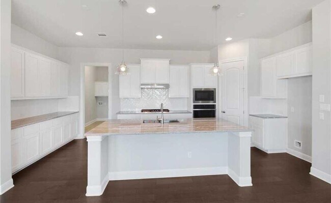 Building Photo - 1120 Positano Pass