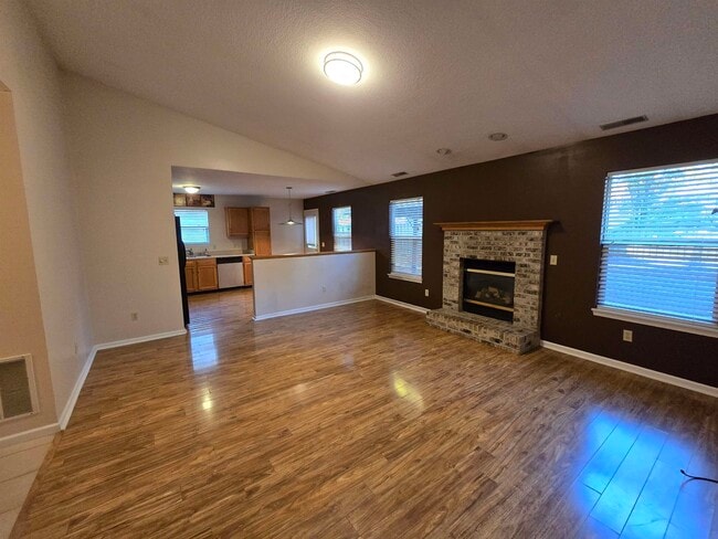 Building Photo - 235 Spring Forest Ct