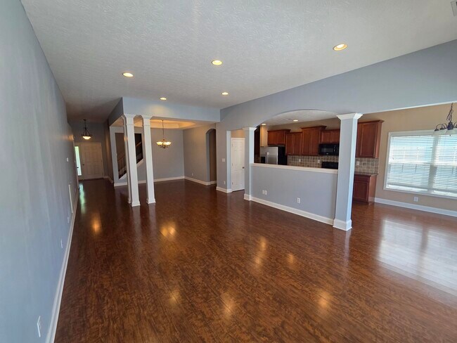 Building Photo - 4636 Marcus Trail