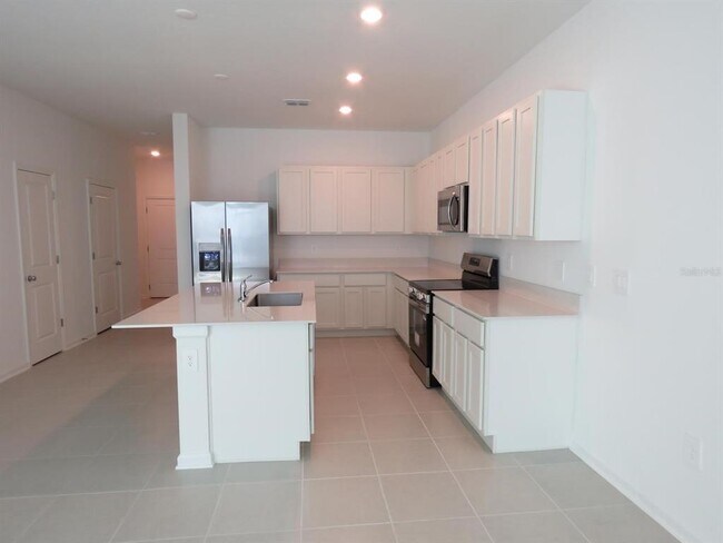 Building Photo - 2677 Bevel Ln