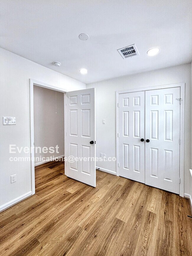 Building Photo - 9913 Porto Rico Rd
