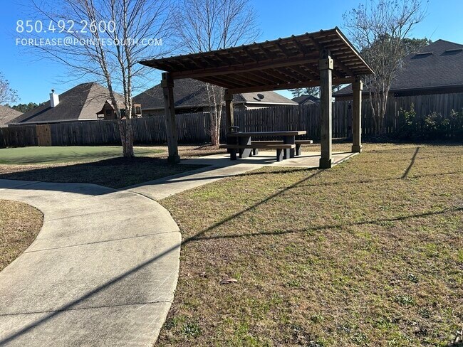 Building Photo - 32038 Lyon Rd