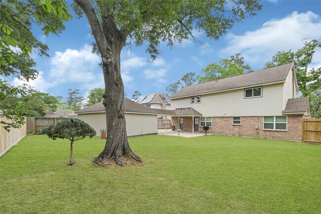 Building Photo - 723 Loire Ln