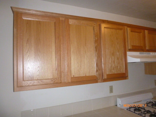 Building Photo - Cute 2 Bedroom