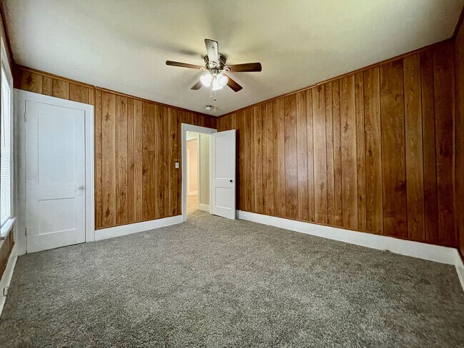 Building Photo - Two Bedroom Home in Muskegon