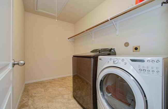 Building Photo - 15218 Zenith Glen Ln