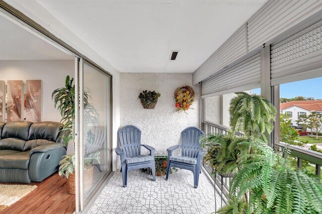 Building Photo - 4070 Tivoli Ct