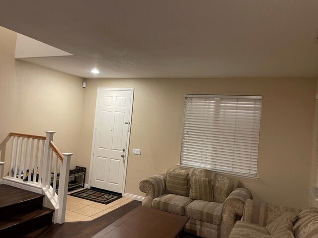 Building Photo - 2568 Rochelle Ave