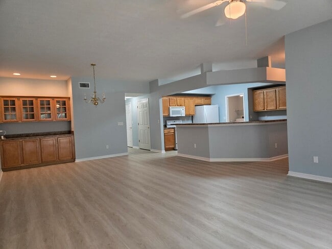 Building Photo - Beautiful & Spacious 3-Bedroom Home in Gated Community – 2-Car Garage!