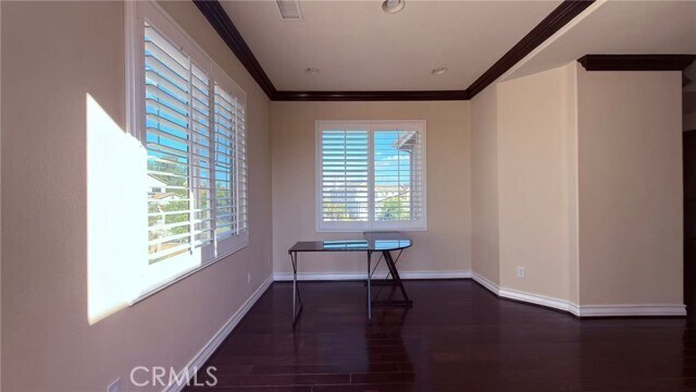 Building Photo - 8658 Edelweiss Dr