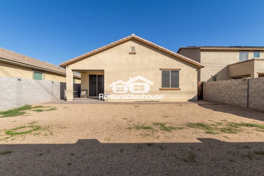 Building Photo - 17244 N 114th Dr