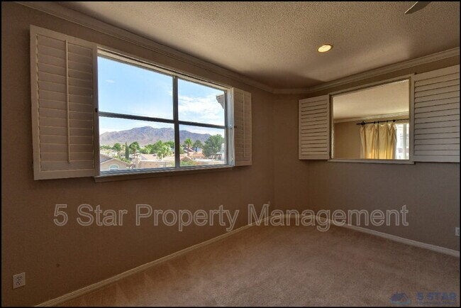 Building Photo - 6598 Eagle Ridge Dr