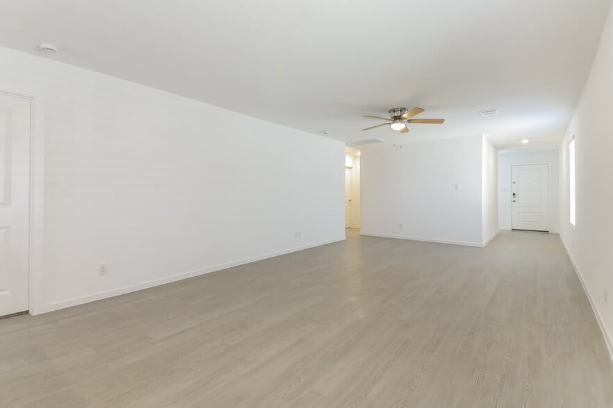 Building Photo - 1222 Canyon Wren Dr