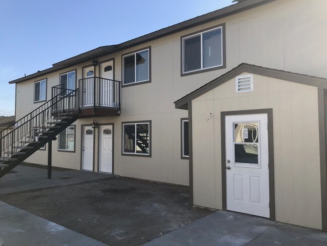 Building Photo - 3938 E Olive Ave