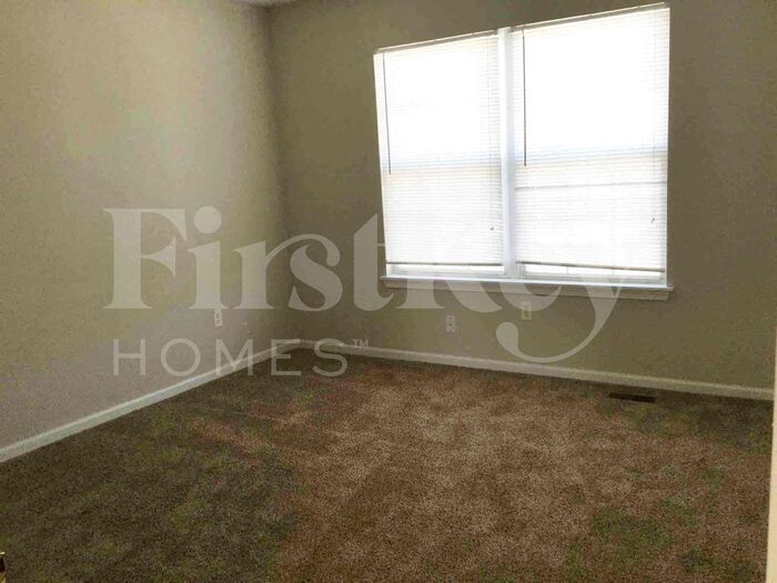 Building Photo - 21439 Georgetown Dr