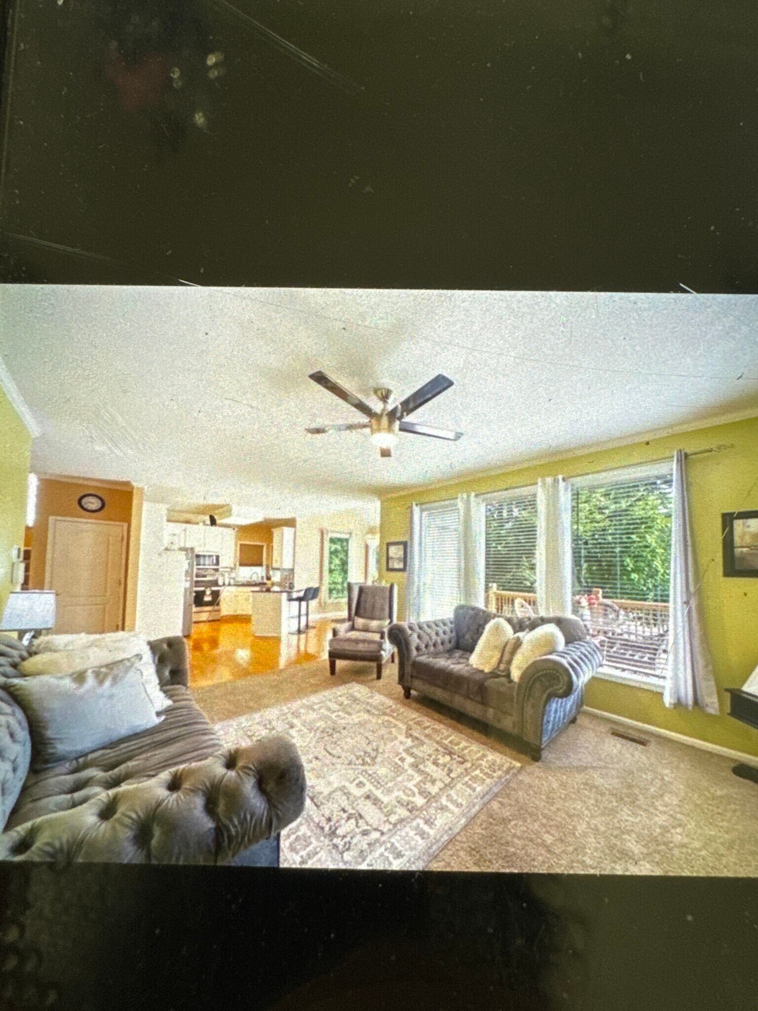 Building Photo - 13920 W 143rd Ct