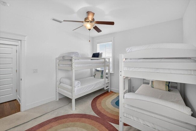 Building Photo - 28 Emerald Beach Cir