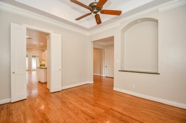 Building Photo - 7626 E Jordan Cove