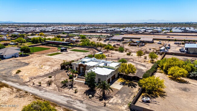 Building Photo - 15225 W Frontier Dr