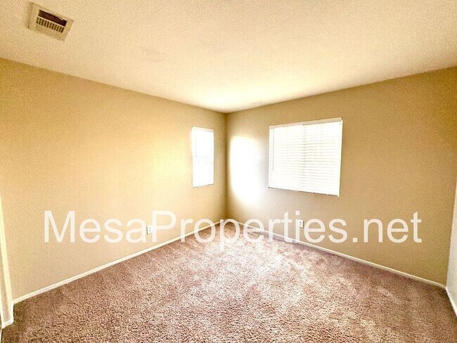 Building Photo - 14936 Brucite Rd