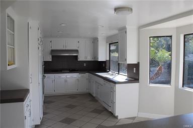 Building Photo - 25082 Owens Lake Cir