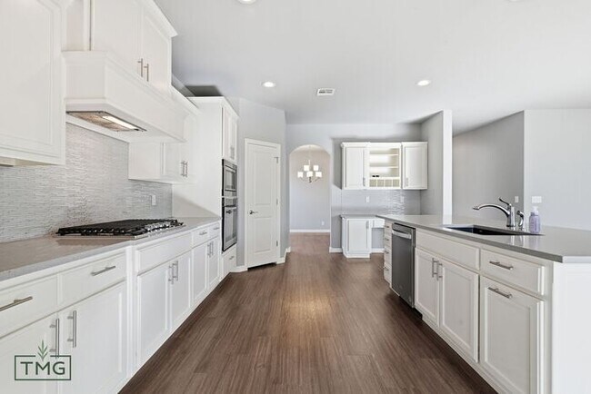 Building Photo - 3 Car Garage! Gorgeous 4/3.5/3 Luxury Home
