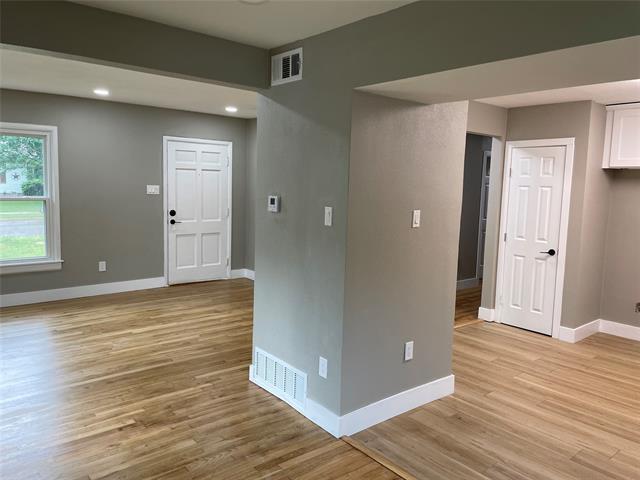 Building Photo - 2226 Tealford Dr