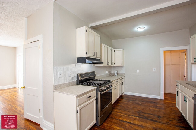 Building Photo - 3708 Ida St