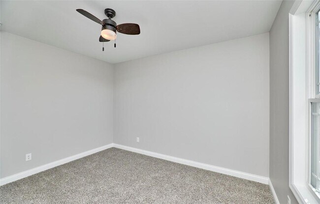 Building Photo - 403 Andrew Joseph Dr