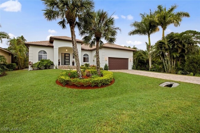 Building Photo - 27153 Barefoot Ln