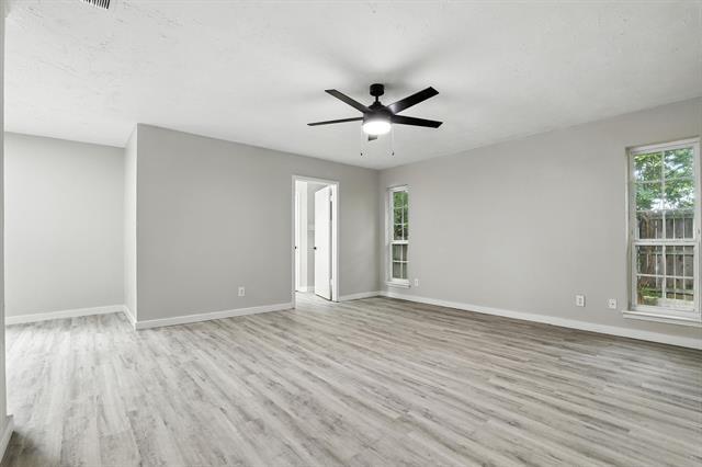 Building Photo - 2946 Ridgewood Dr
