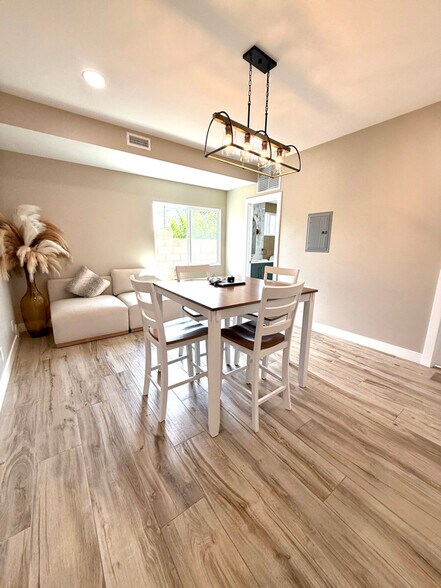 Building Photo - 9382 Bixby Ave