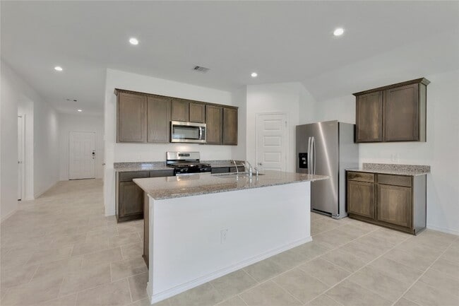 Building Photo - 1023 Lipizzan Ln