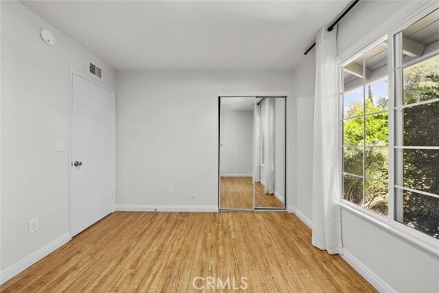 Building Photo - 11337 Reseda Blvd