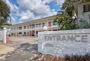 Building Photo - 1208 Enfield Rd