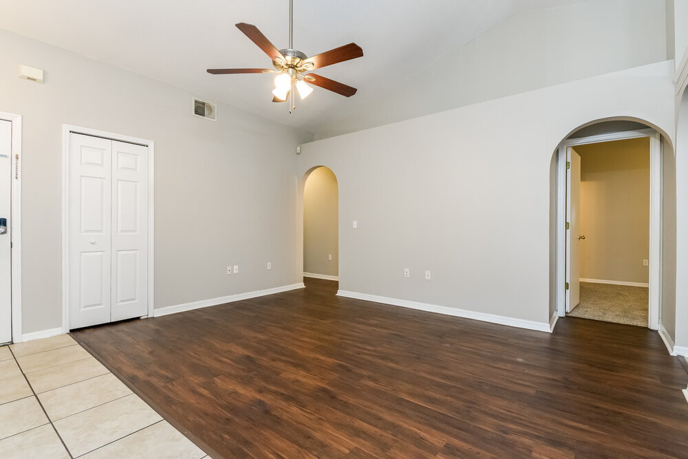 Building Photo - 7651 Harbor Lake Dr