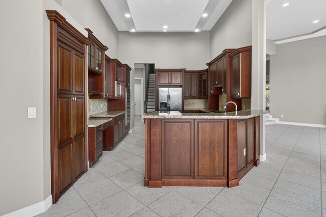 Building Photo - 2162 Stotesbury Way